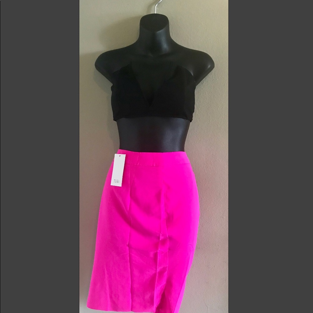 TOBI Club/Date Night Crop Top & Skirt Set!